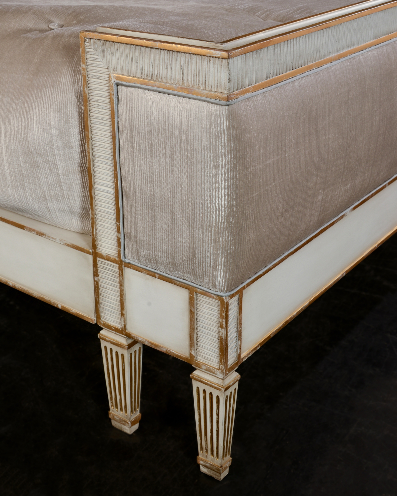 Vallejo King Bed